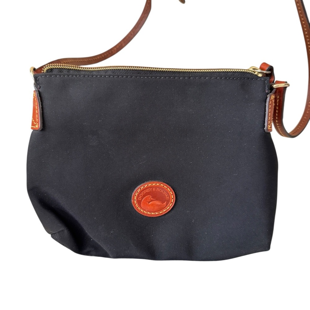 Dooney & Bourke Black Crossbody Bag‎ with Adjustable Strap - Picture 2 of 13
